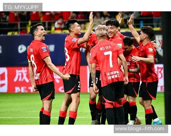 成都足球队防守革新之路：从传统到现代的战术转型与实践探索